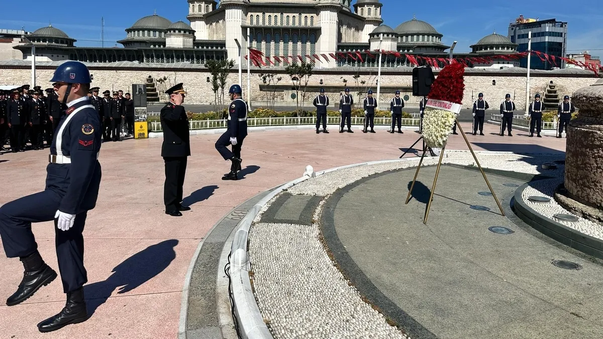 Jandarmanın 187’nci kuruluş yıl dönümü İstanbul’da törenlerle kutlandı Jandarmanın 187’nci kuruluş yıl dönümü İstanbul’da törenlerle kutlandı