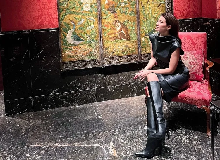 Başak Dizer’den sosyal medyayı sallayan Londra pozları! Kıvanç’ın babalığı bambaşka...