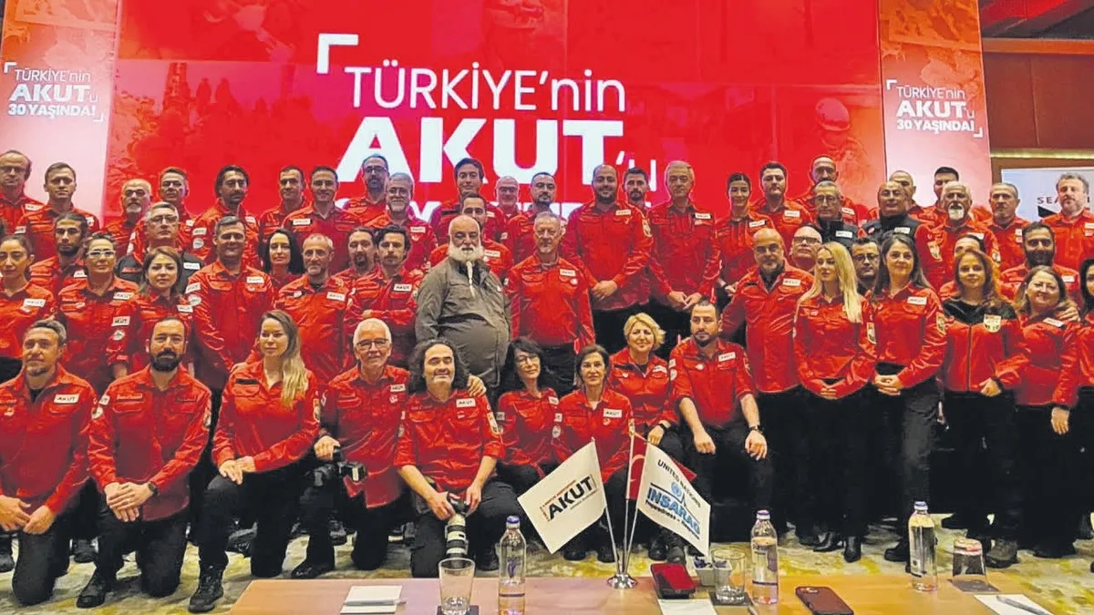 AKUT’tan SABAH’a medya elçisi ödülü