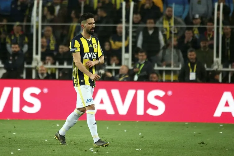 Son dakika Fenerbahçe transfer haberleri! Fenerbahçe transferde bombayı patlatıyor!