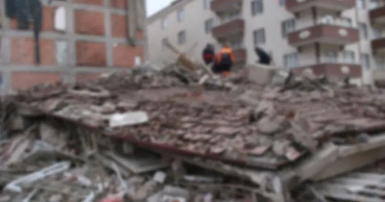 Tuzla’da inşaat halindeki 8 katlı binanın iki katı çöktü