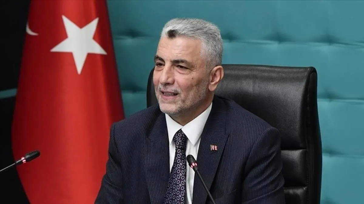 Ticaret Bakanı Ömer Bolat, OECD toplantısında konuşma yaparken