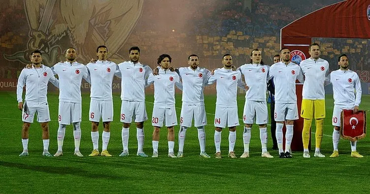 Ermenistan’da büyük saygısızlık! Türkiye maçı öncesi İstiklal Marşımız ıslıklandı...