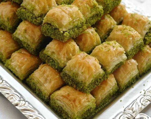 Et yemenin azı yarar çoğu zarar