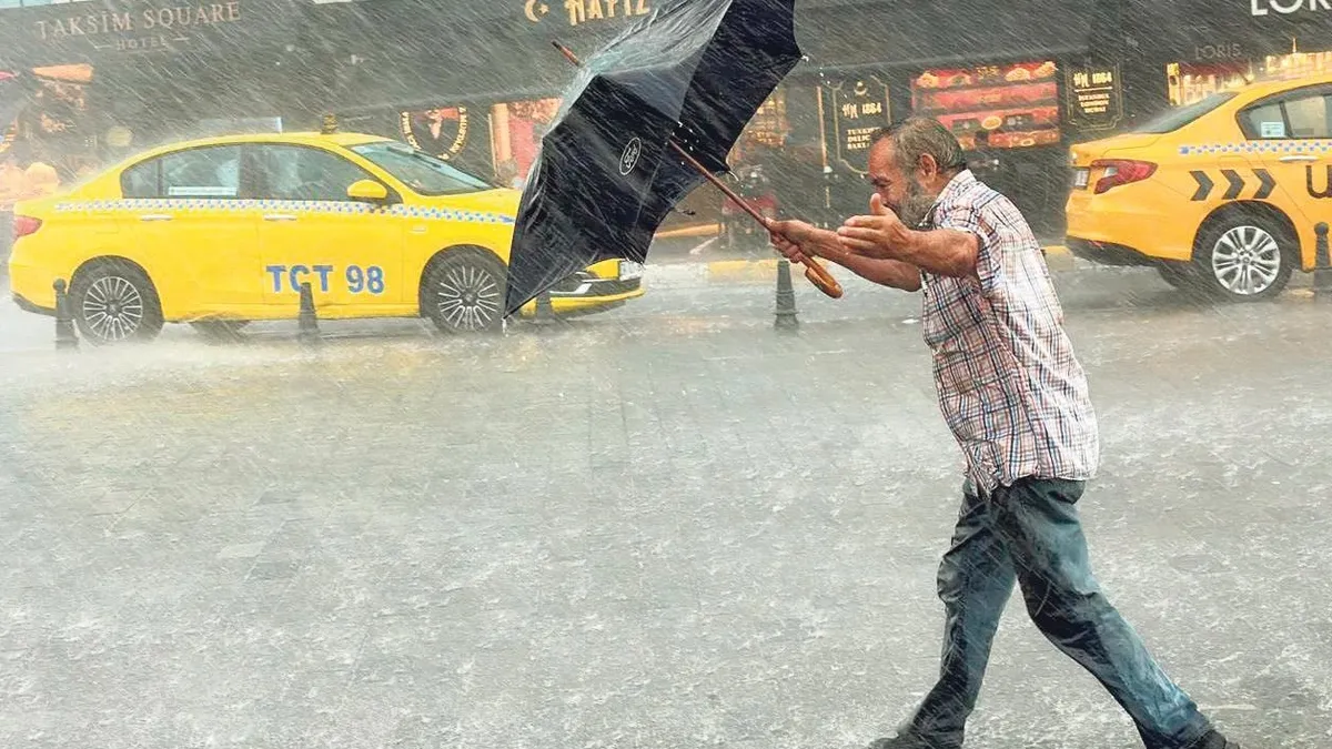 Bir anda bastırdı göz gözü görmedi Bir anda bastırdı göz gözü görmedi