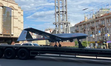 İlgi odağı oldu: Bayraktar TB2 Kiev sokaklarında...