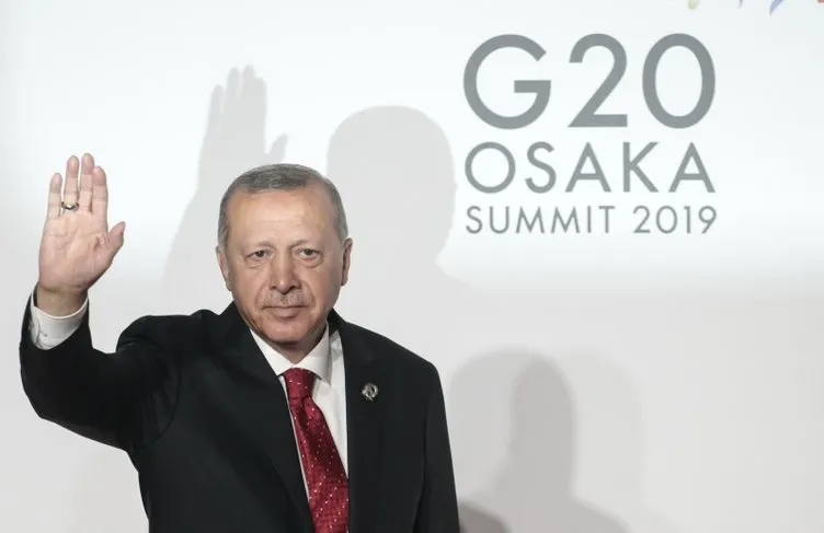 Başkan Erdoğan'ın da katıldığı G-20 aile fotoğrafı ile başladı