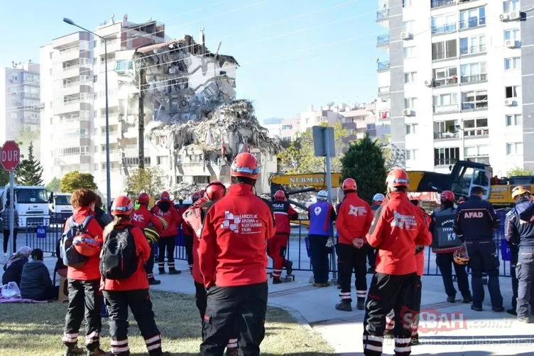 İzmir depreminde 11 kişiye mezar olmuştu: Yıkım adeta geliyorum demiş