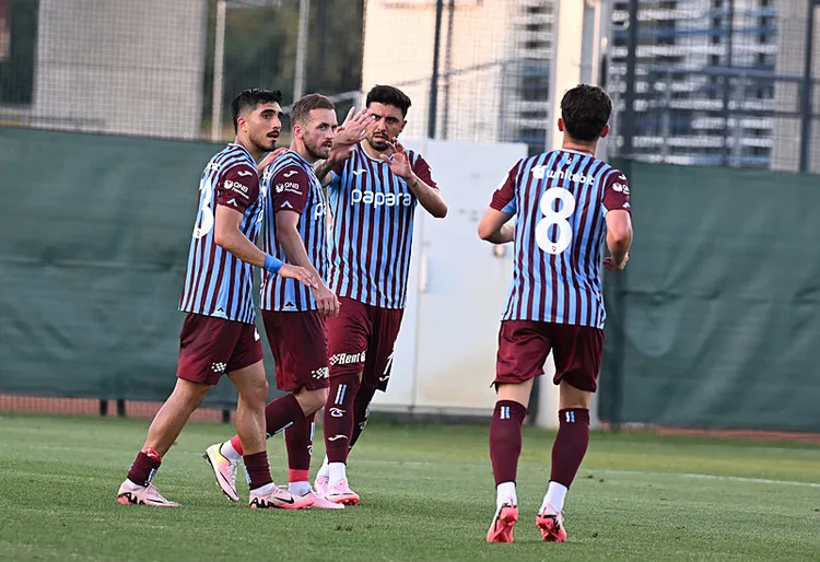 trabzonspor-zeleznicar-pancevoyu-3-golle-gecti-1720897323133.jpeg