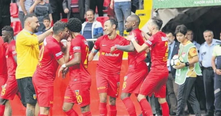 Kayserispor zirveye yürüyor