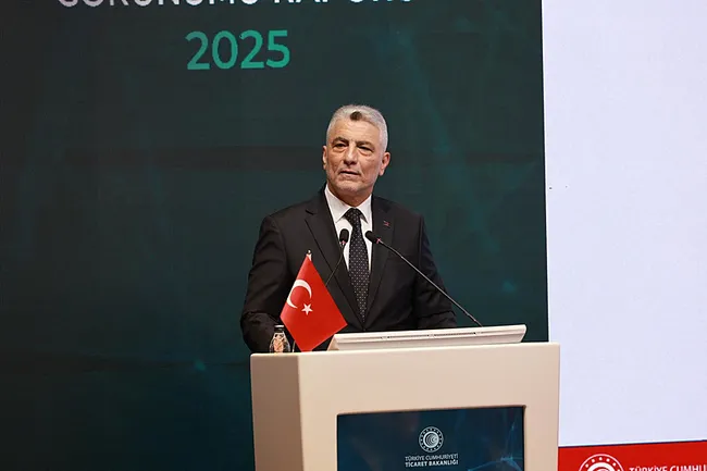 bakan-bolat-acikladi-internetten-alisveris-45-trilyon-liraya-ulasti-1778602441939.jpeg