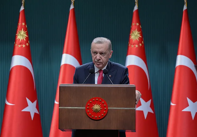 kabine-toplantisi-basladi-iste-masadaki-konular-1765806964604.jpeg SON DAKİKA | Kabine Toplantısı başladı! İşte masadaki konular
