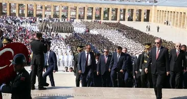 Vatandaş Anıtkabir’e akın ediyor