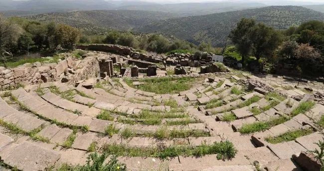 Aigai Antik Kenti Nerede? Aigai Antik Kenti’ne Nasıl Gidilir ve Giriş Ücreti Ne Kadar?