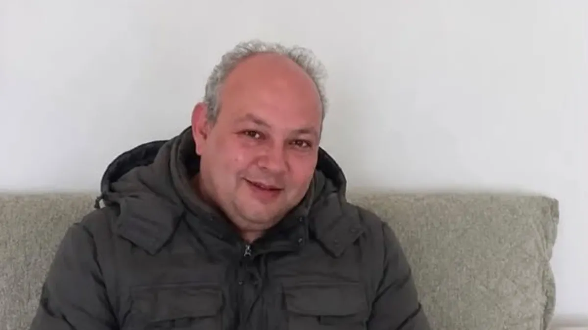 Kırklareli'nin Lüleburgaz ilçesinde evinde ölü bulunan Zafer Çetin'in bulunduğu evin dış görüntüsü.