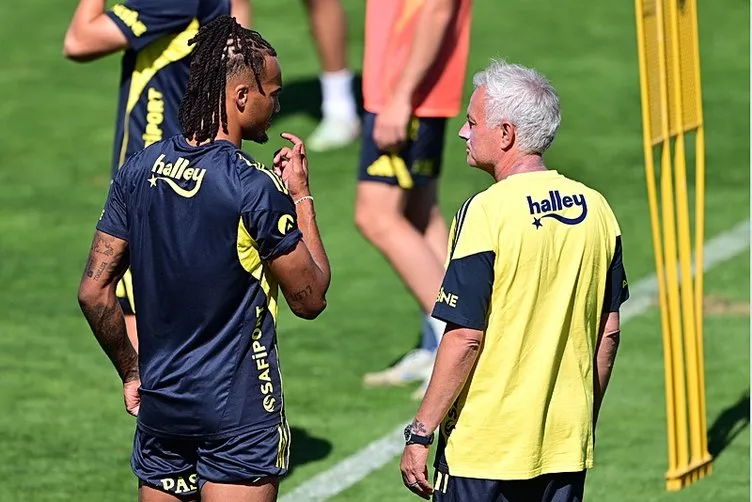Son dakika Fenerbahçe haberleri: Fenerbahçe’de yıldız isim yolcu mu? Büyük umutlarla transfer edilmişti...