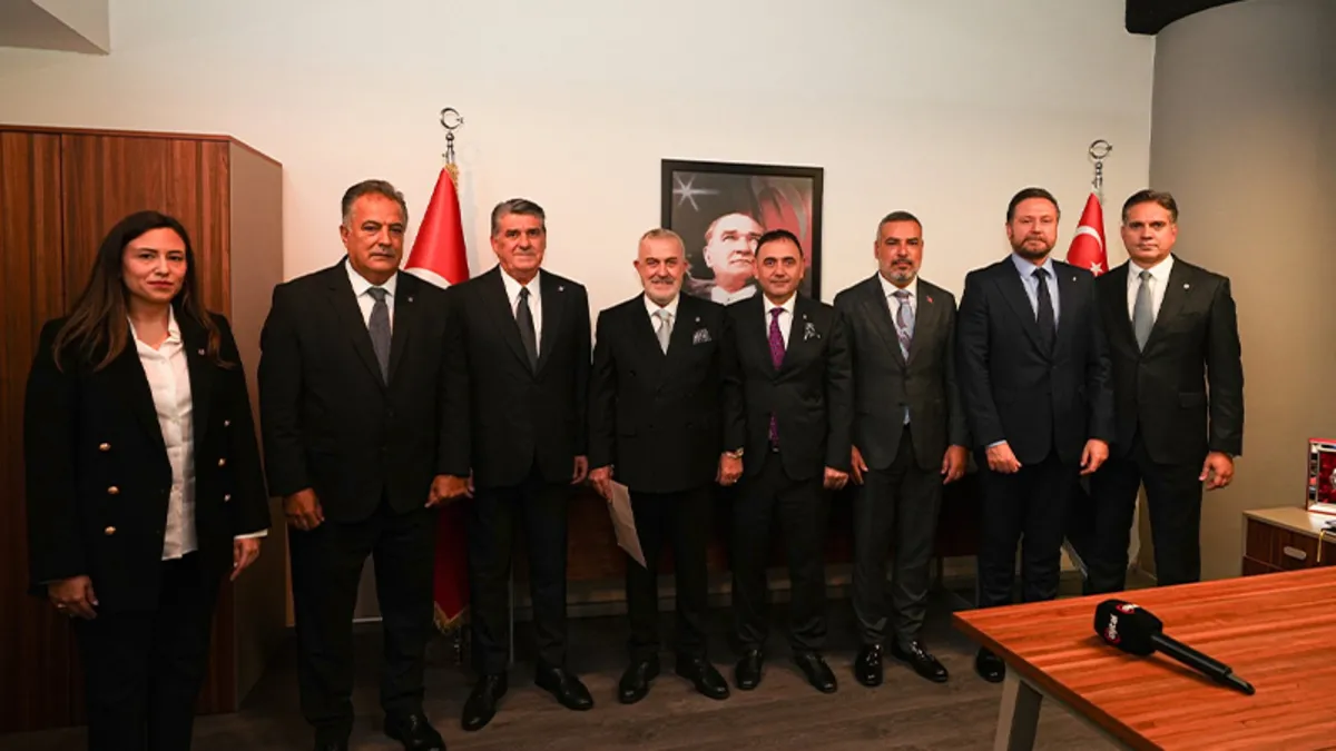 Serdal Adalı'nın Beşiktaş Yönetim Kurulu Aday Listesi Belli Oldu