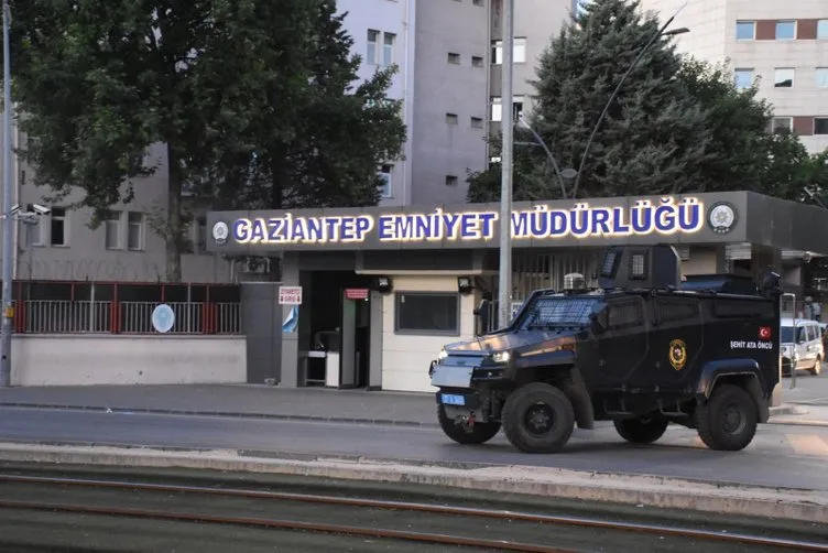 Son dakika: Gaziantep’te terör örgütü PKK’ya şafak operasyonu! HDP İl Başkanı ve muhtarlar için gözaltı kararı...