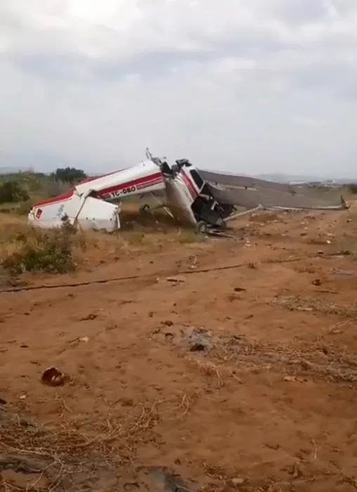 Son dakika: Antalya'da tek motorlu uçak düÅtü! Ãlü ve yaralılar var...