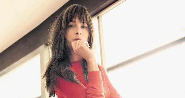 Yeni nesil Kim Basinger Dakota mı?