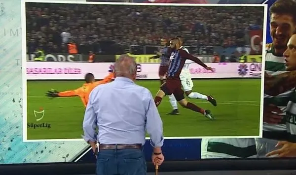 Erman Toroğlu penaltı pozisyonlarını değerlendirdi