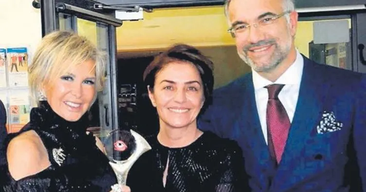 Filiz Akın’a yaşam boyu onur ödülü