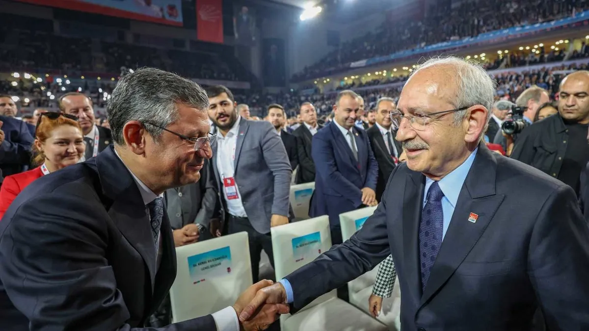 Özgür Özel’den gece yarısı dikkat çeken Kemal Kılıçdaroğlu ve Canan Kaftancıoğlu hamlesi: Şaibeli kurultay davası öncesi…