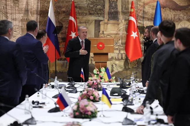 pakistan-senatosu-baskan-erdogani-nobel-baris-odulune-aday-gosterdi-tek-basina-kuresel-felaketi-onledi-1672845963545.jpg Pakistan, Başkan Erdoğan'ı Nobel Barış Ödülü'ne aday gösterdi: Tek başına küresel felaketi önledi