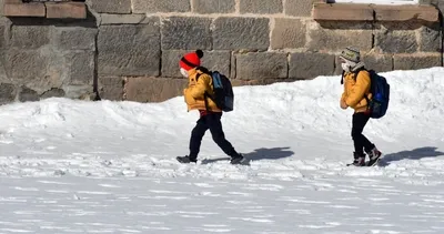Zonguldak, Karabük ve Kastamonu’da yarın okullar tatil mi? 29 Aralık 2025 Valilik kar tatili açıklamaları