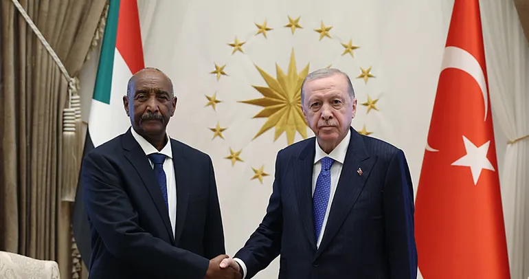 Başkan Erdoğan, Burhan ile bir araya geldi