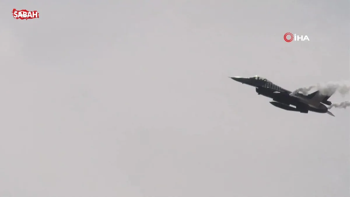 SOLOTÜRK Çanakkale’de nefesleri kesti | Video videosunu izle SOLOTÜRK Çanakkale’de nefesleri kesti | Video videosunu izle