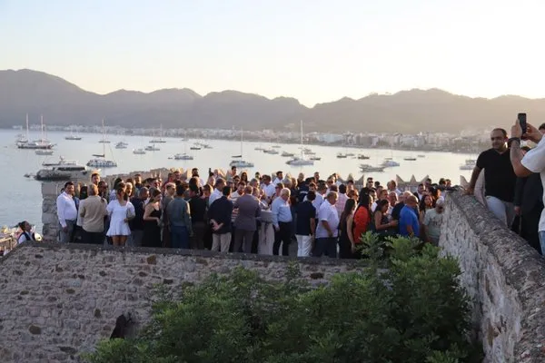 Heykelin Sergilendiği Salon