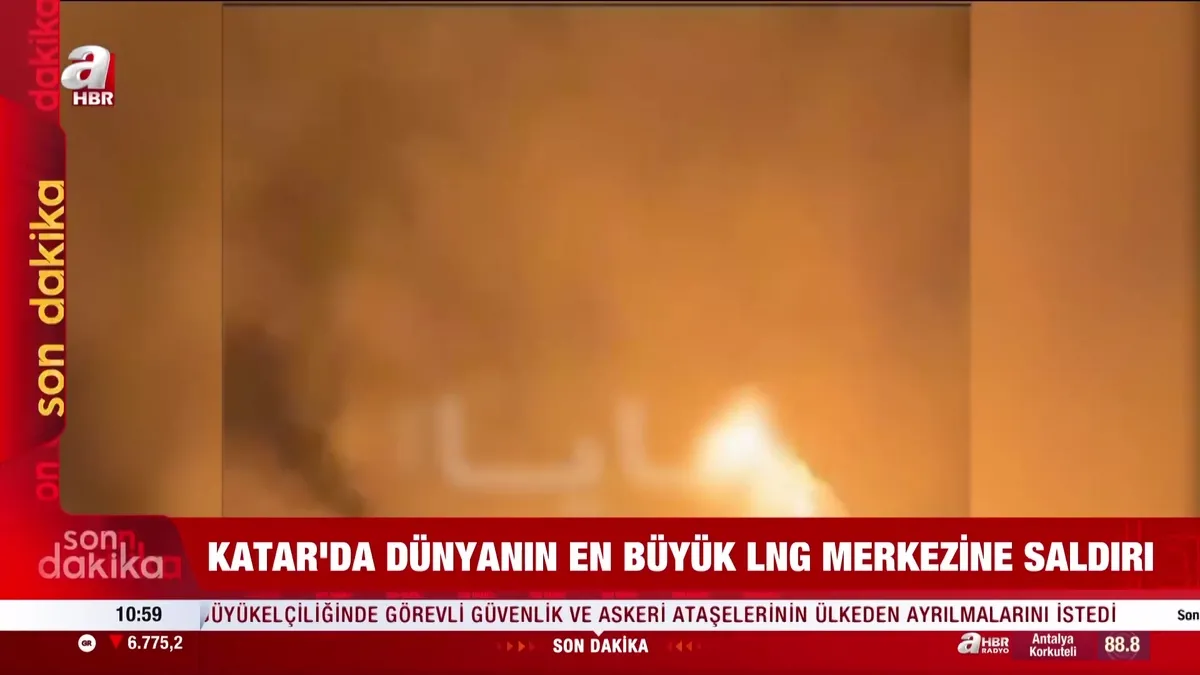 Katar’da dünyanın en büyük LNG merkezine saldırı | Video videosunu izle Katar’da dünyanın en büyük LNG merkezine saldırı | Video videosunu izle
