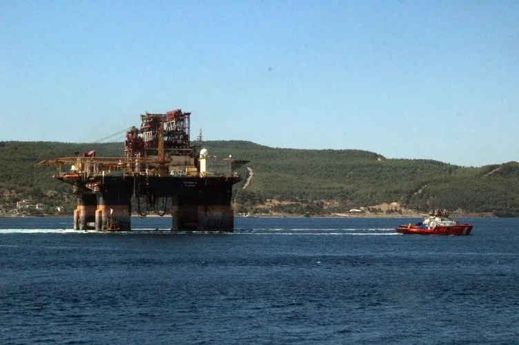 Dev petrol arama platformu Çanakkale Boğazı’ndan geçti