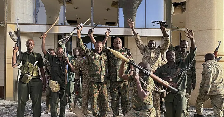Sudan’da kritik gelişme: Ordu başkenti ele geçirdi