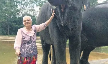 91 yaşında, dünya turunda