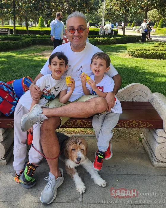 Nez gitti eski eş ile yeni kare geldi! Oyuncu Rüştü Onur Atilla’nın şarkıcı Nez ile aşkı hızlı bitmişti... Eski eşler okul yolunda el ele poz verdiler!