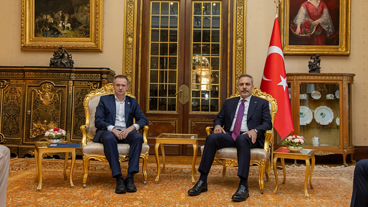 Dışişleri Bakanı Hakan Fidan, Moskova'da Putin'in danışmanlarıyla görüşüyor.