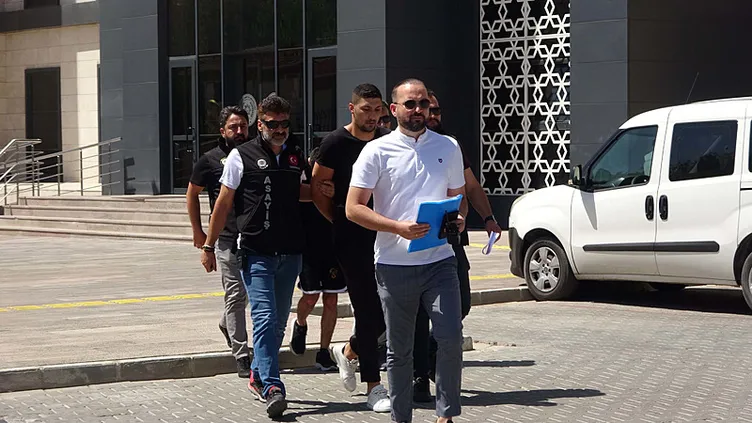 Kayınpederini sağ koltuk altından, eşini kasığından, eşinin anneannesi karnından, eşinin teyzesi boynundan bıçakladı! Sözleri herkesi şaşırttı!