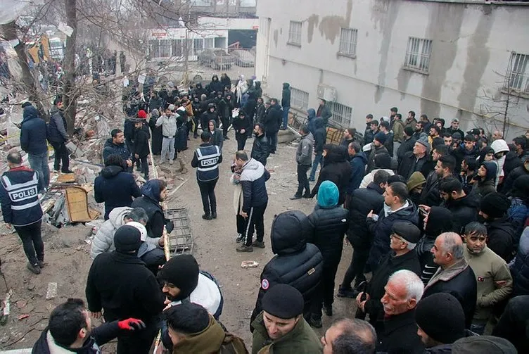 SON DAKİKA: Kahramanmaraş deprem bölgesinden çok acı görüntüler! Büyük deprem sonrası ölü sayısı artıyor