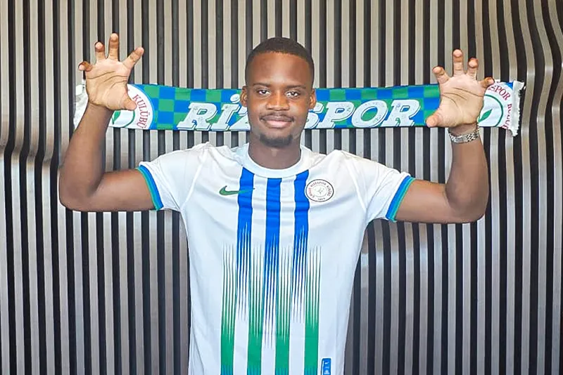 Süper Lig'de transfer rüzgarı! İşte resmen açıklanan tüm imzalar (2026-2027)