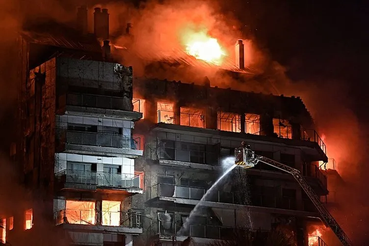 İspanya’da facia! 14 katlı apartman cayır cayır yandı: Korkutan açıklama geldi…