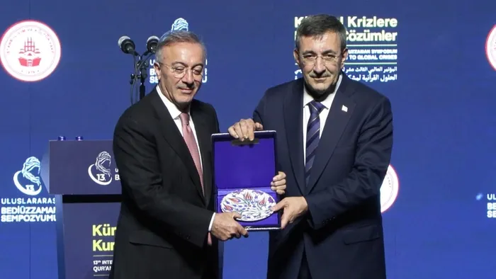 cevdet-yilmaz-teroru-kalici-bir-sekilde-ulkemizin-gundeminden-cikarmak-istiyoruz-1791113206639.jpg Cevdet Yılmaz: Terörü kalıcı bir şekilde ülkemizin gündeminden çıkarmak istiyoruz!