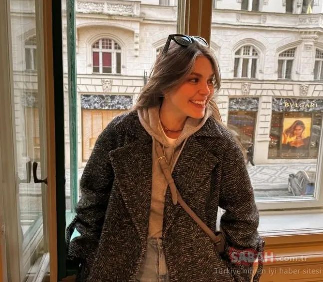 Aslı Enver’den nostaljik paylaşım! Aslı Enver’in küçüklüğü minik Elay’a benziyor mu?