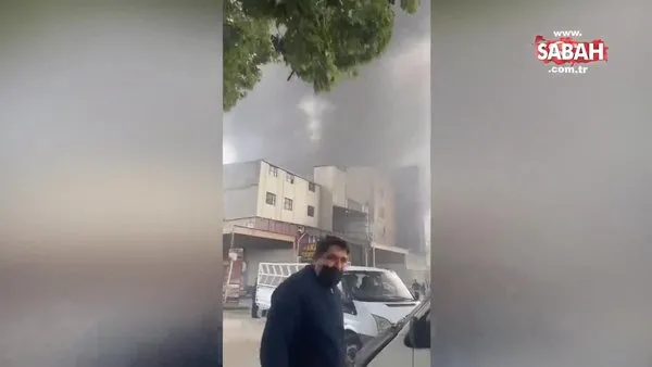 Kauçuk mağazası çıkan yangında kül oldu | Video