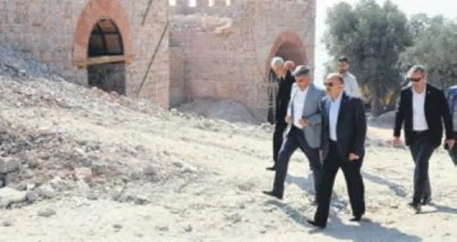 Bakan Işık, Hereke Kalesi’ni inceledi