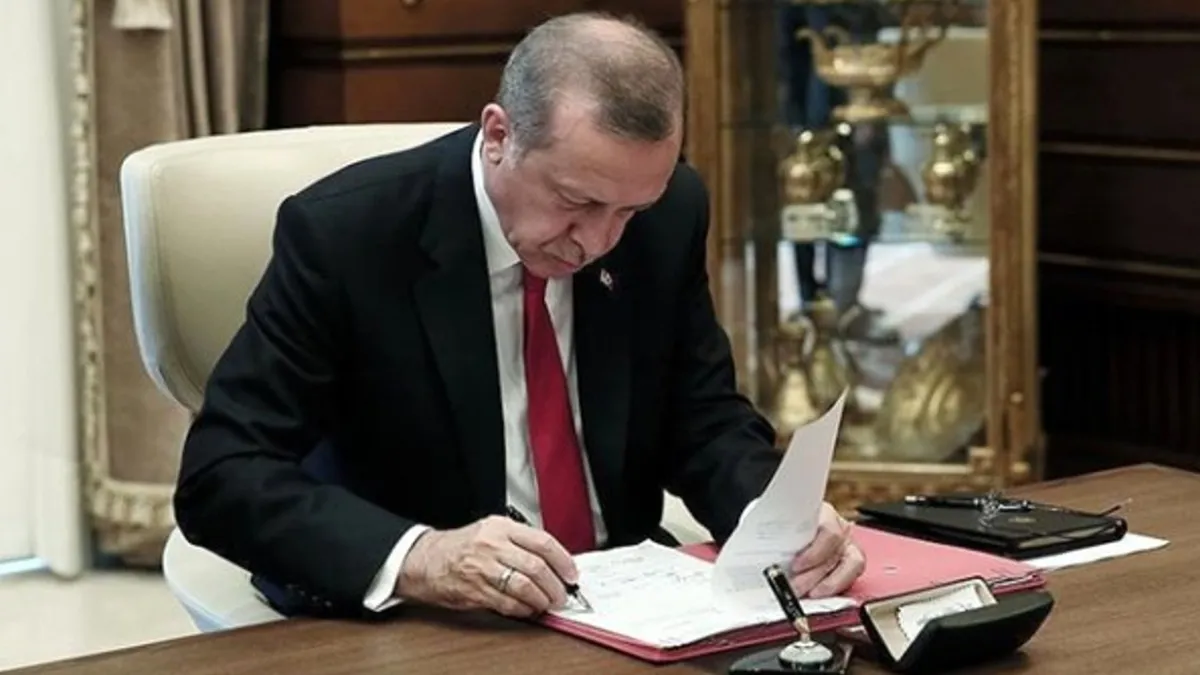 YAŞ TOPLANTISI KARARLARI 4 AĞUSTOS 2026 | Yüksek Askeri Şura atama, terfi ve görev süresi uzatma kararları...