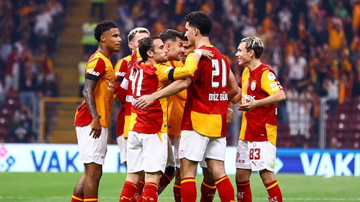 Galatasaray'ın Barcelona Maçı İlk 11'i Belli Oldu