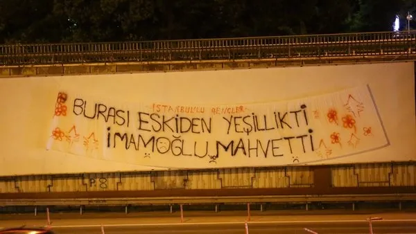 ibbnin-soktugu-dikey-bahcelerin-bos-kalmasina-genclerden-afisli-tepki-1658411575768.jpg