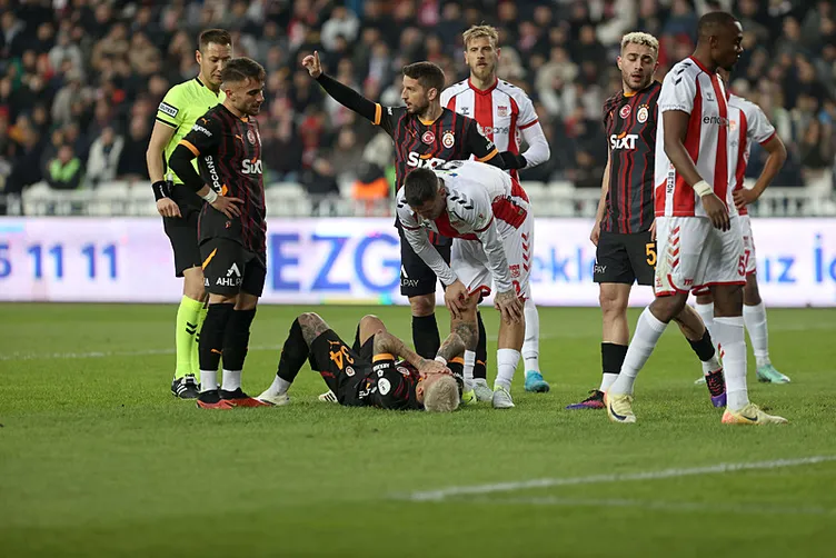 SON DAKİKA HABERİ: Sivasspor - Galatasaray maçının ilk yarısına damga vuran pozisyon... VAR devreye girdi...